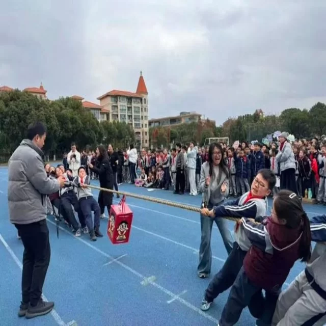 球队名单变化解读及赛程新视角分析